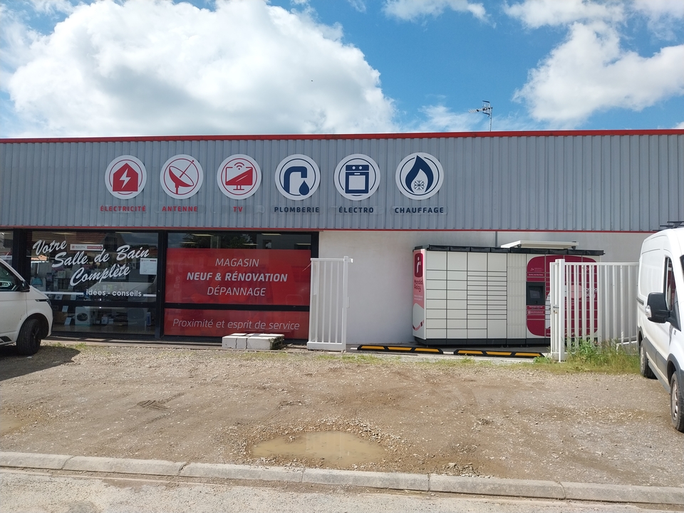 Locker 24/7 Parking Beignon Longeville sur Mer, 42 1 Rue Porte de l'Océan, 85560 Longeville-sur-Mer
