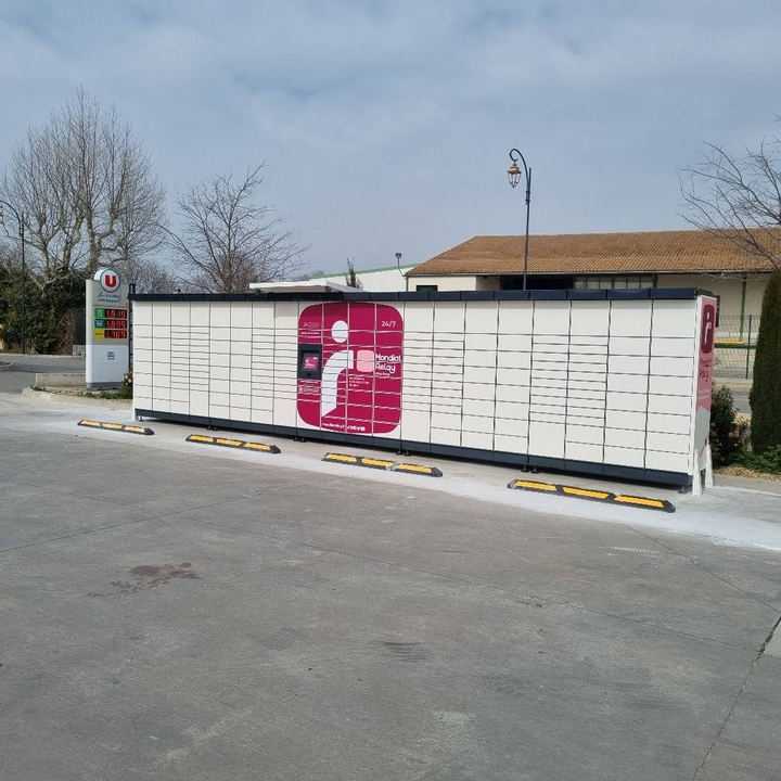 Locker 24/7 U Express Eyragues, 149 149 Les Allées, 13630 Eyragues
