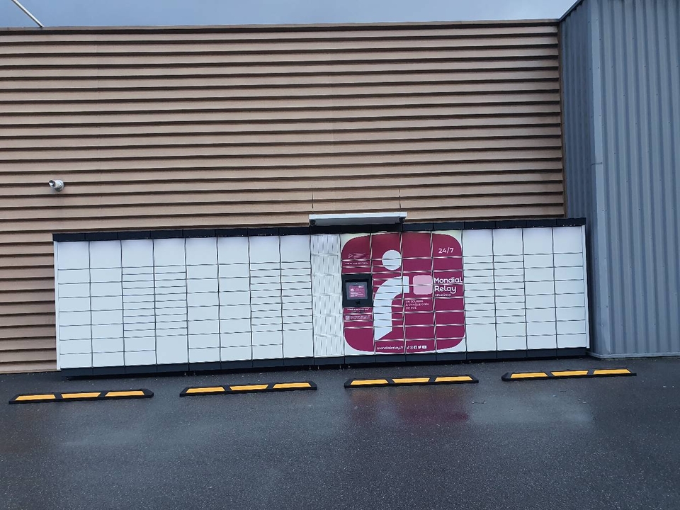 Locker 24/7 Netto 74490 St Jeoire en Faucigny, 123 191 Route de Montrenaz, 74490 Saint-Jeoire