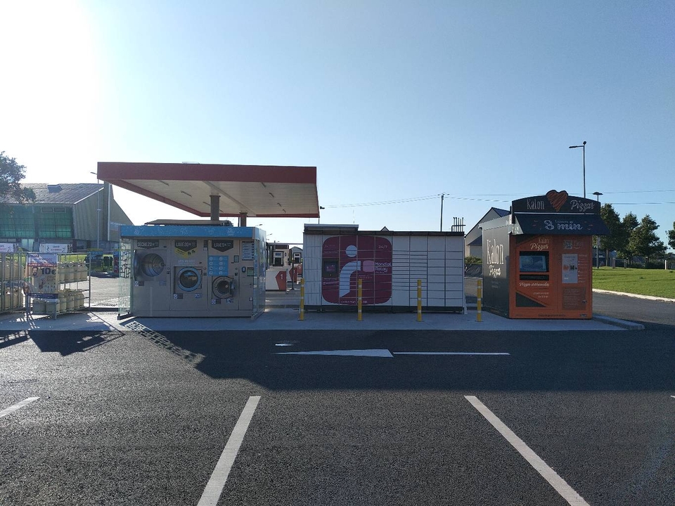 Locker 24/7 Intermarche 22700 Perros-Guirec, 6 Rue de Kervilzic, 22700 Perros-Guirec