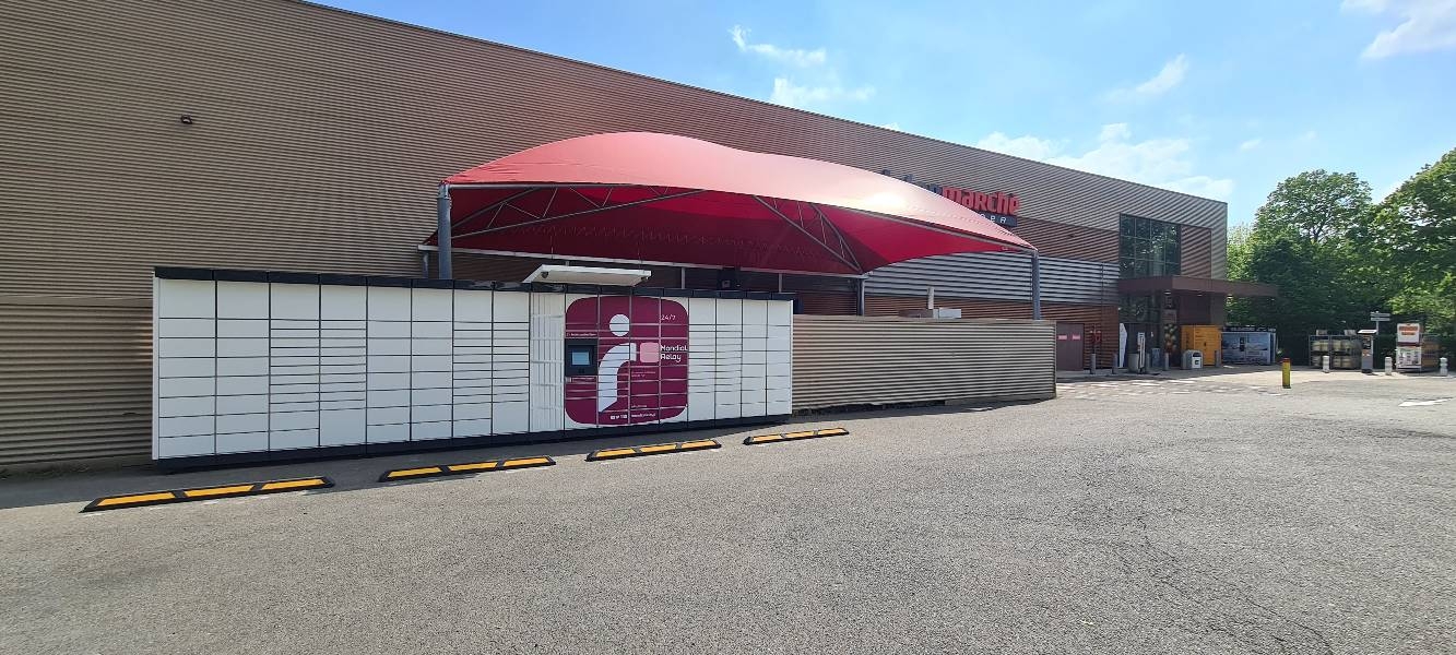 LOCKERS 24/7 Intermarche Magny, Rue Vincent Van Gogh, 78114 Magny-les-Hameaux