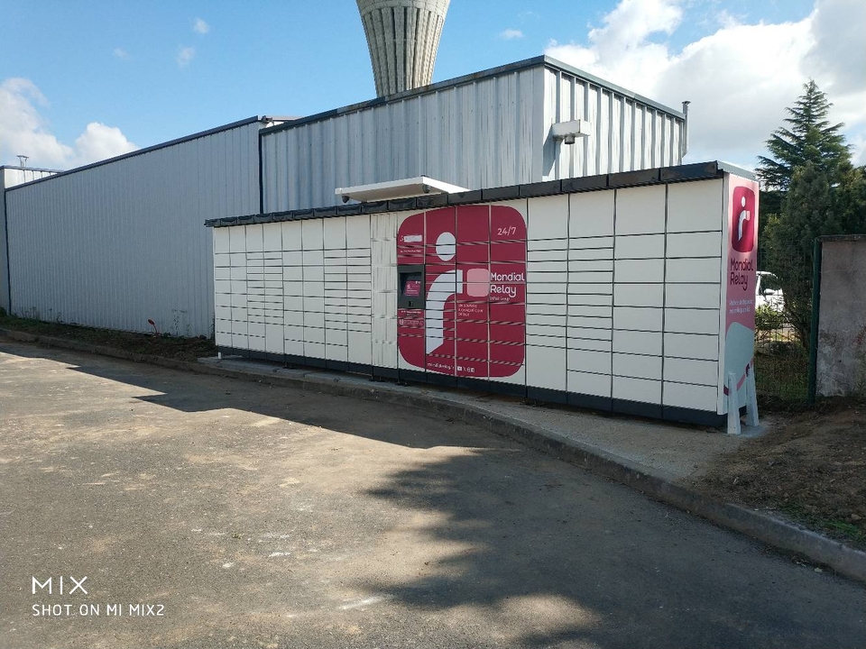 Locker 24/7 Controle Technique Esres sur Indre, 7 5bis Allée Emile Delahaye, 37320 Esvres-sur-Indre