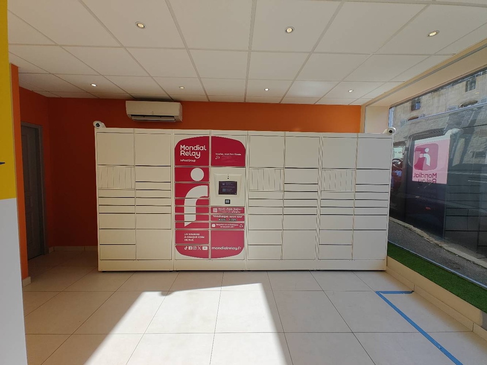 Locker Laverie À Venir, 22 22 Bis Rue Aristide Briand, 01500 Ambérieu-en-Bugey