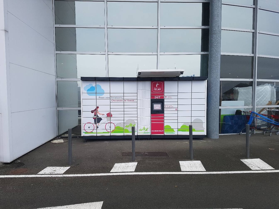 Locker 24/7 Super U Fresnay Su, Rue de l'Abbé Lelièvre, 72130 Fresnay-sur-Sarthe