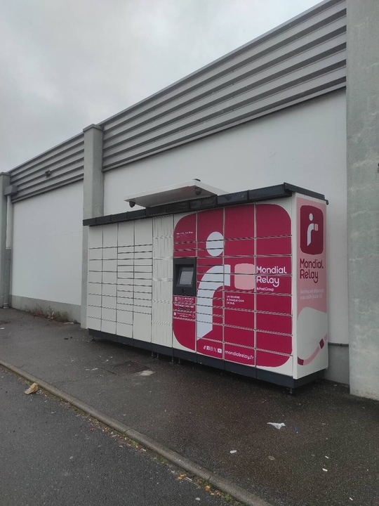 Locker 24/7 Lidl, 19 19 Rue Clemenceau, 57185 Clouange
