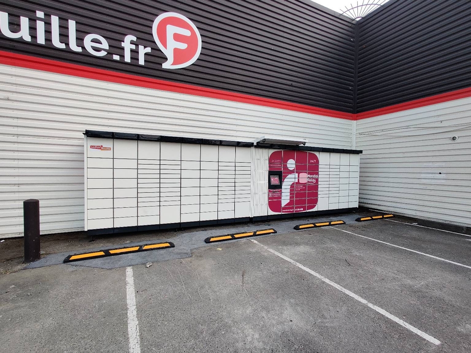 Locker 24/7 La Foir'fouille 31600 Muret, 3 3 Rue Pierre de Fermat, 31600 Muret
