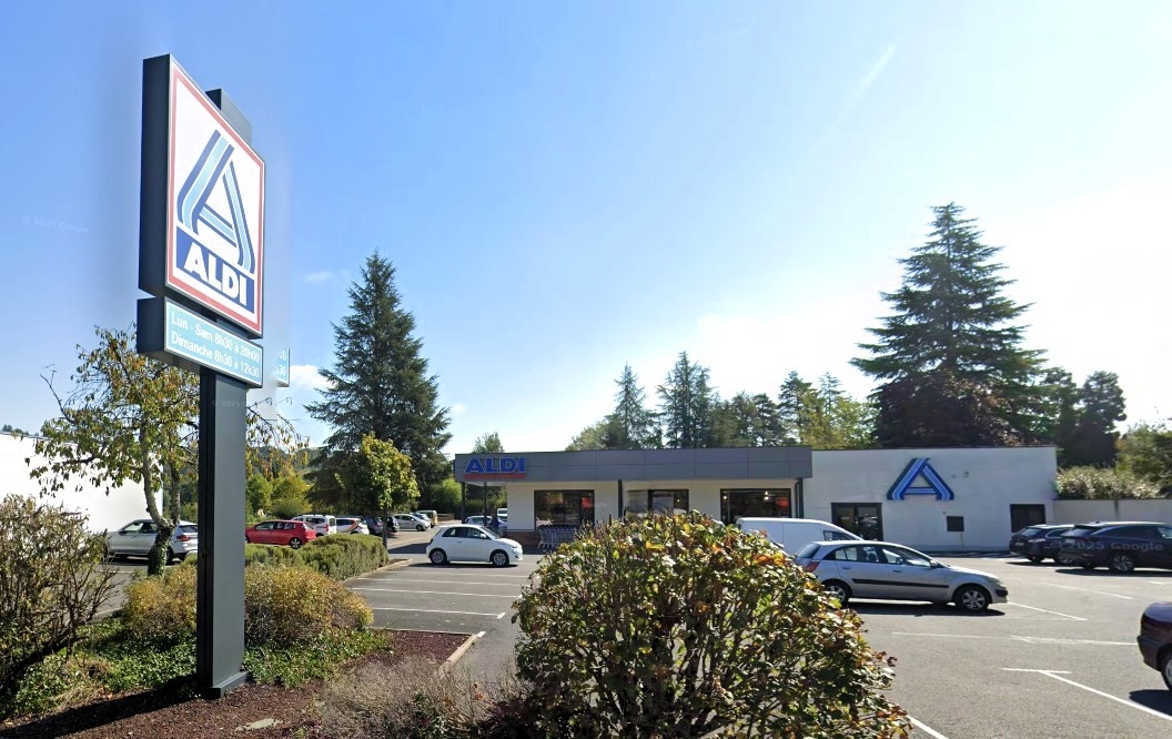 Locker 24/7 Aldi le Bugue, 56 56 Avenue de la Libération, 24260 Le Bugue