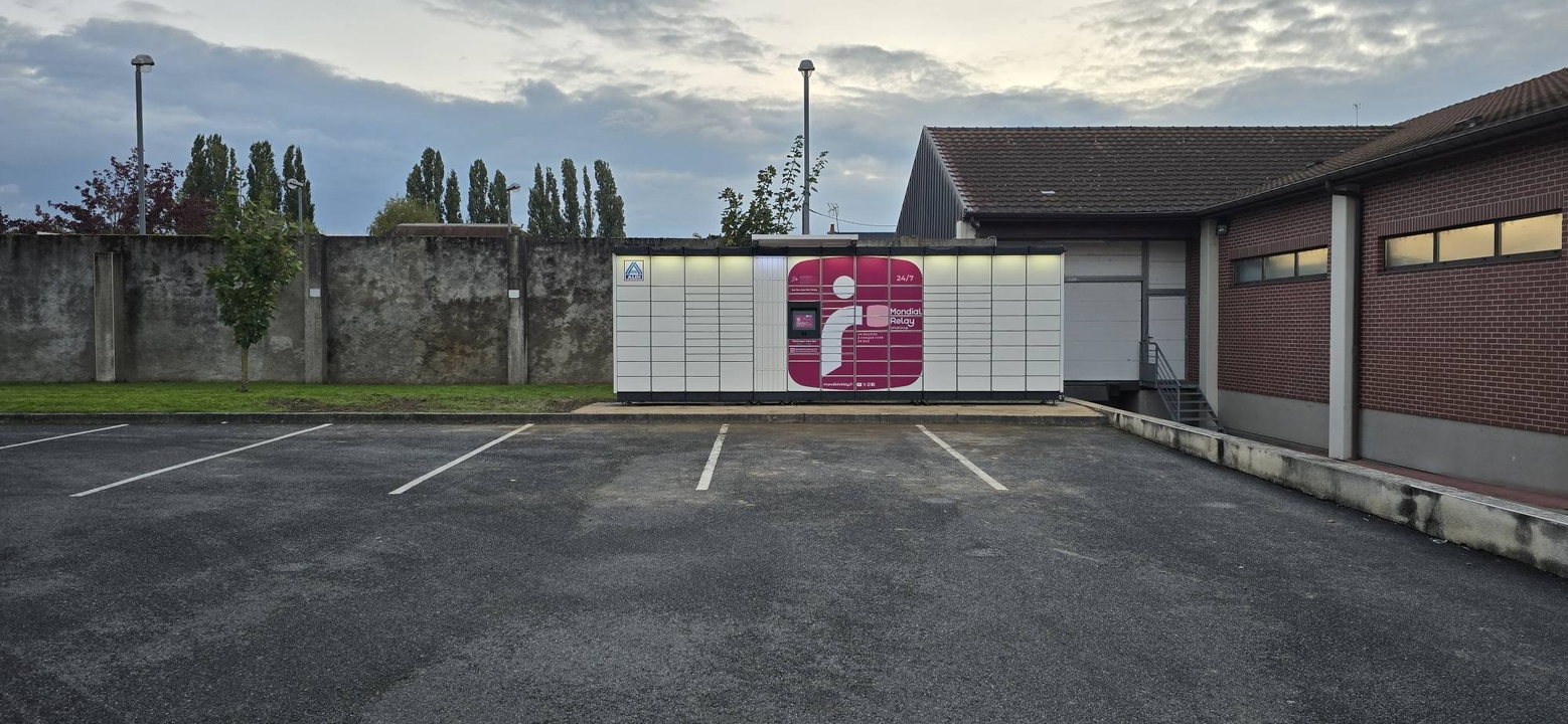 Locker 24/7 Aldi 03100 Montlucon, 27 27 Rue Pierre Semard, 03100 Montluçon