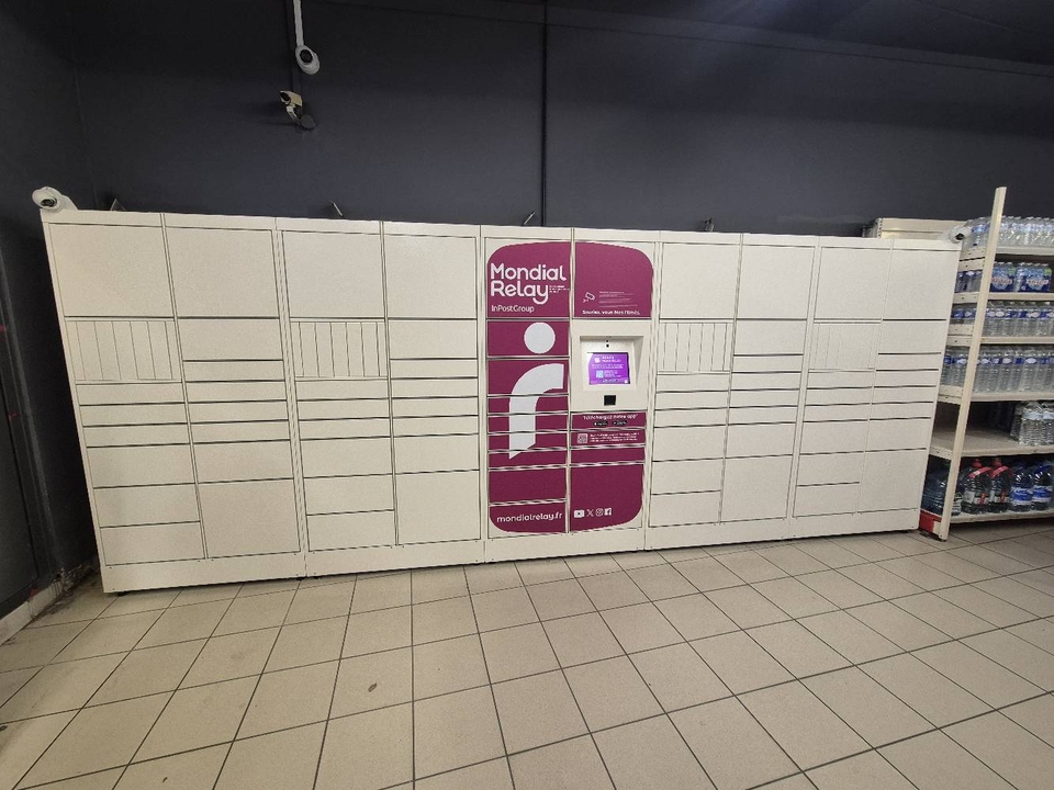 Locker Spar Super 71500 Louhans, 7 2 Place de la Libération, 71500 Louhans