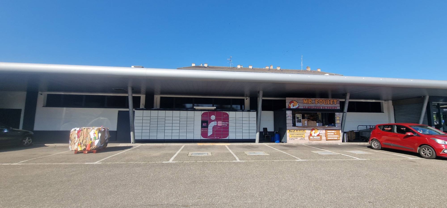 Locker 24/7 Super Mm Général De Gaulle 67300 Schiltigheim, 111 111 Route du Général de Gaulle, 67300 Schiltigheim