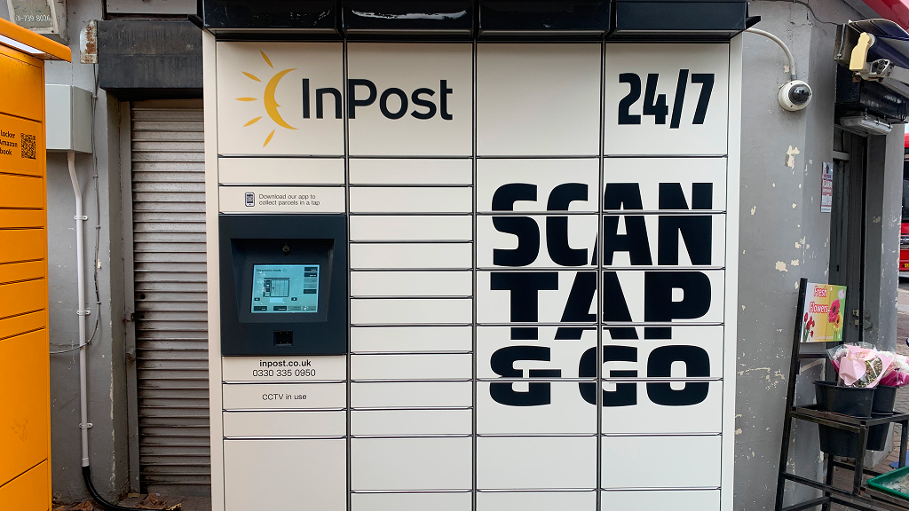 Zdjęcie paczkomatu od InPost: InPost UK00258806