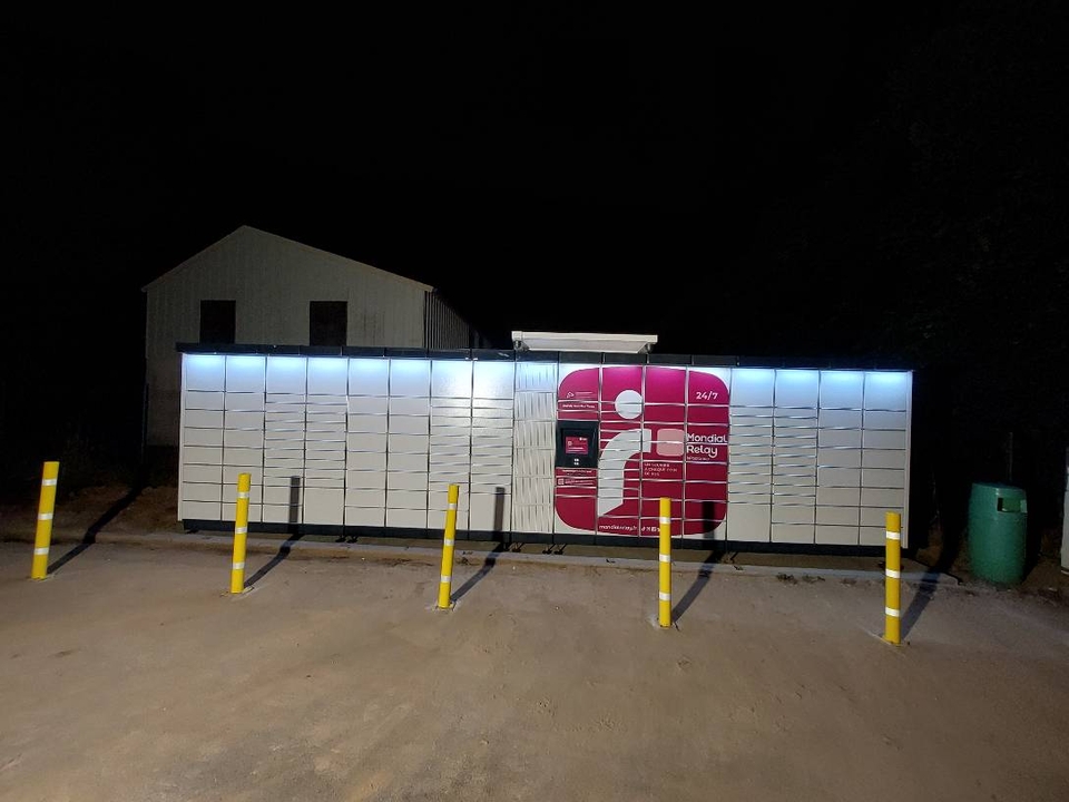 Locker 24/7 Lavage Auto 53300 Ambrières-les-vallées, 23 23 Rue des Vallées, 53300 Ambrières-les-Vallées
