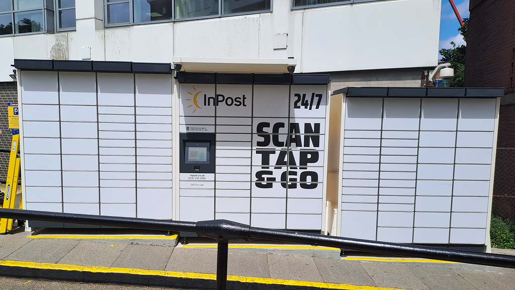 Zdjęcie paczkomatu od InPost: InPost UK00012343