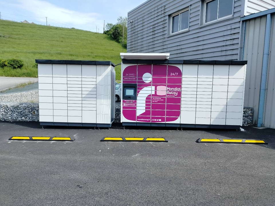 Locker 24/7 Lavage Du Bugey Belley, 14 Zone d'activité de l'Ousson, 01300 Belley
