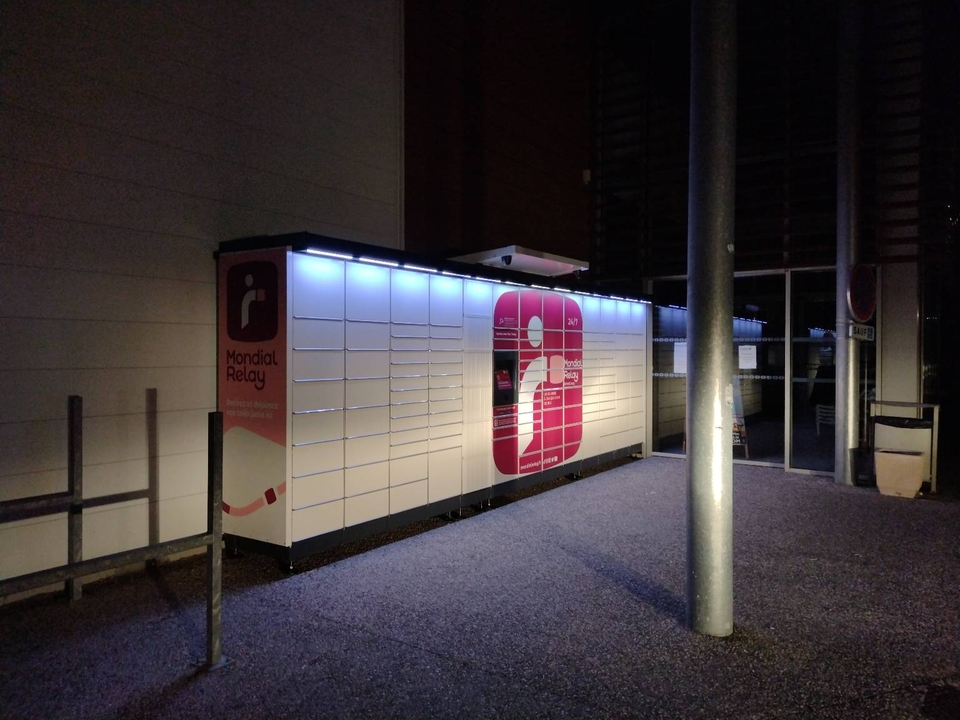 Locker 24/7 E.leclerc le Verdon sur Mer, 17 17 Rue de Verdun, 33123 Le Verdon-sur-Mer