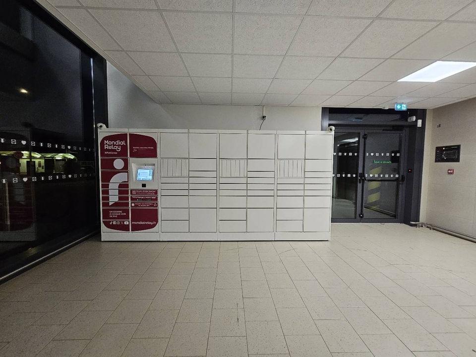 Locker Lidl, 24 24 Rue De La Minière, 61100 Flers