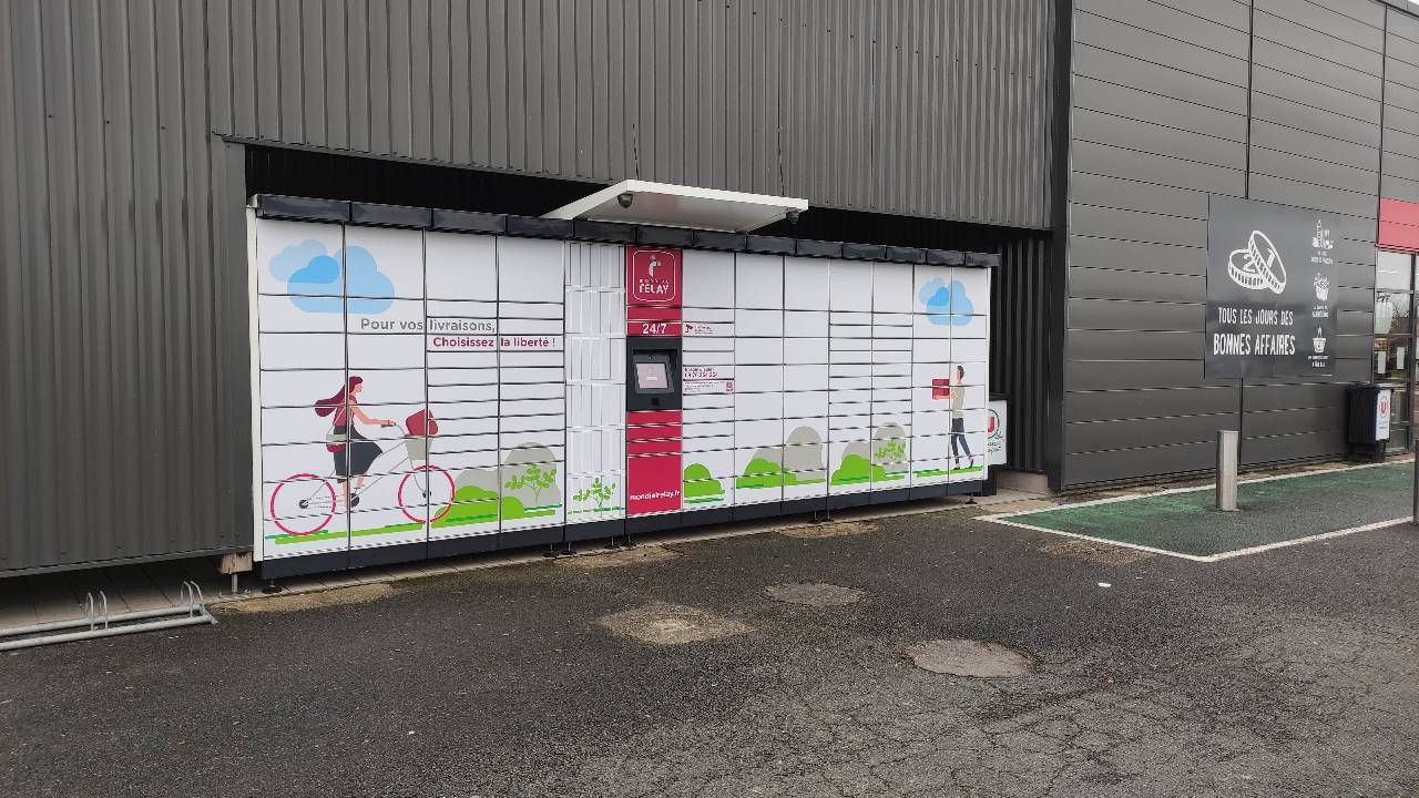 Locker 24/7 U Express Briare, Rue Emile Zola, 45250 Briare