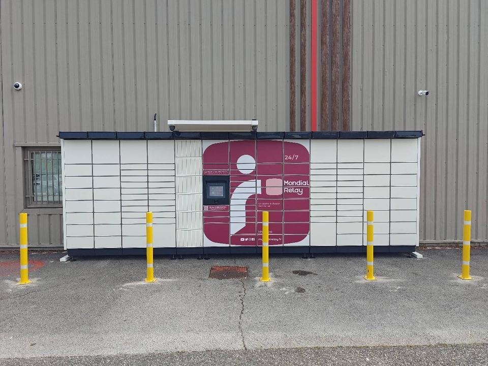 Locker 24/7 Carrefour Market Champagnole 39570 Perrigny, 118 118 Rte de Champagnole, 39570 Perrigny