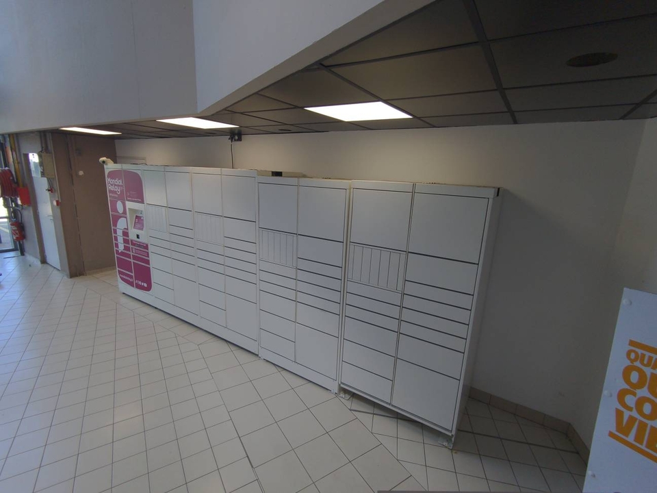 Locker Intermarche 77183 Croissy-Beaubourg, 1 1 Rond-Point Roccasecca, 77183 Croissy-Beaubourg