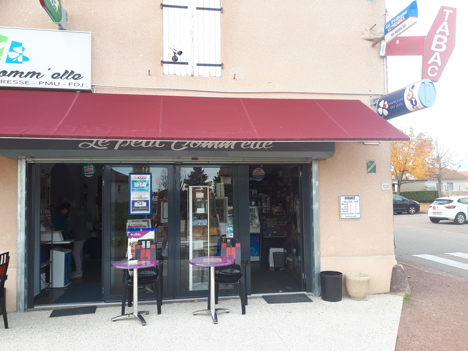 Le Petit Commelle, 1220 Rue Victor Hugo, 42120 Commelle-Vernay