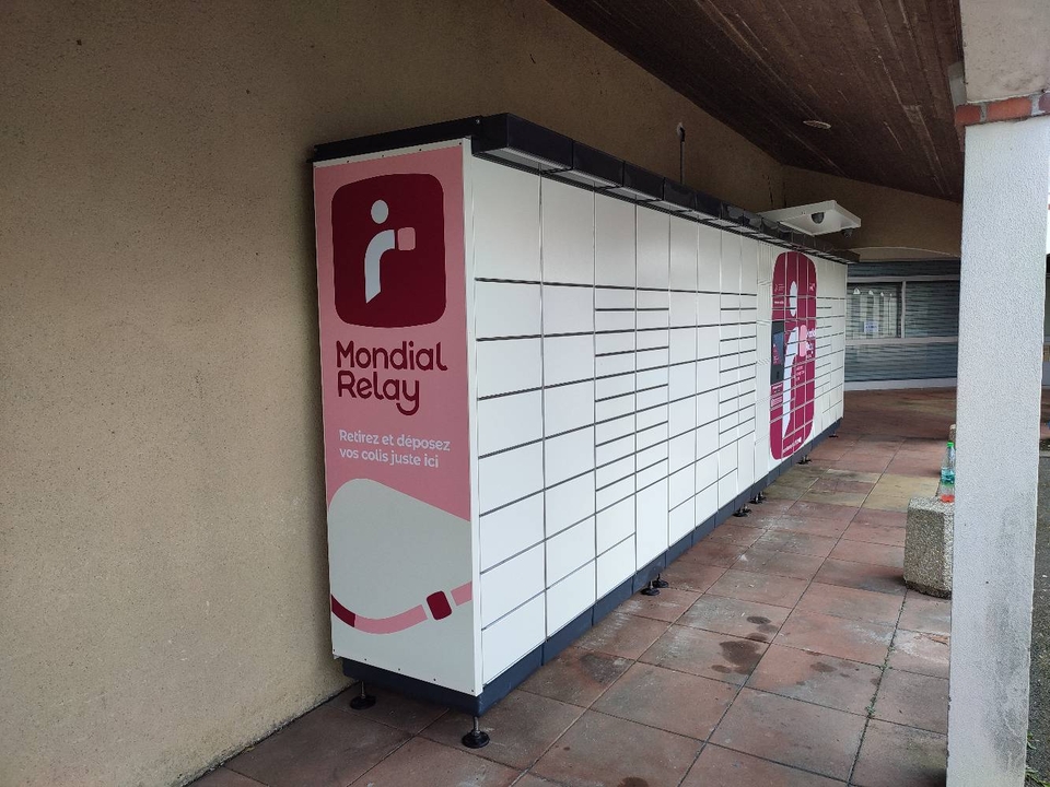 Locker 24/7 Locker 24/7 Carrefour Express Lire, 68 68 Le Clos Blanc, 49530 Orée-d'Anjou