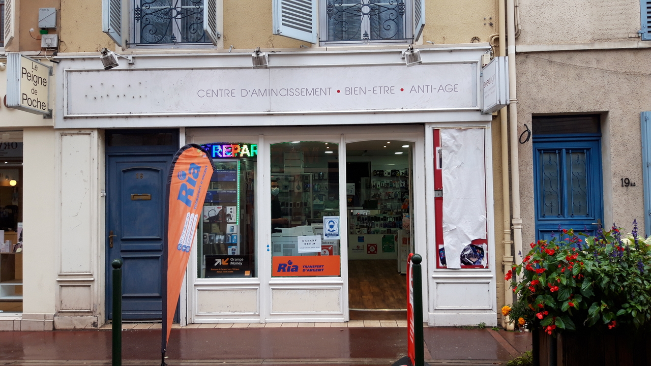 Galaxy Net 28, 19 Rue Parisis, 28100 Dreux