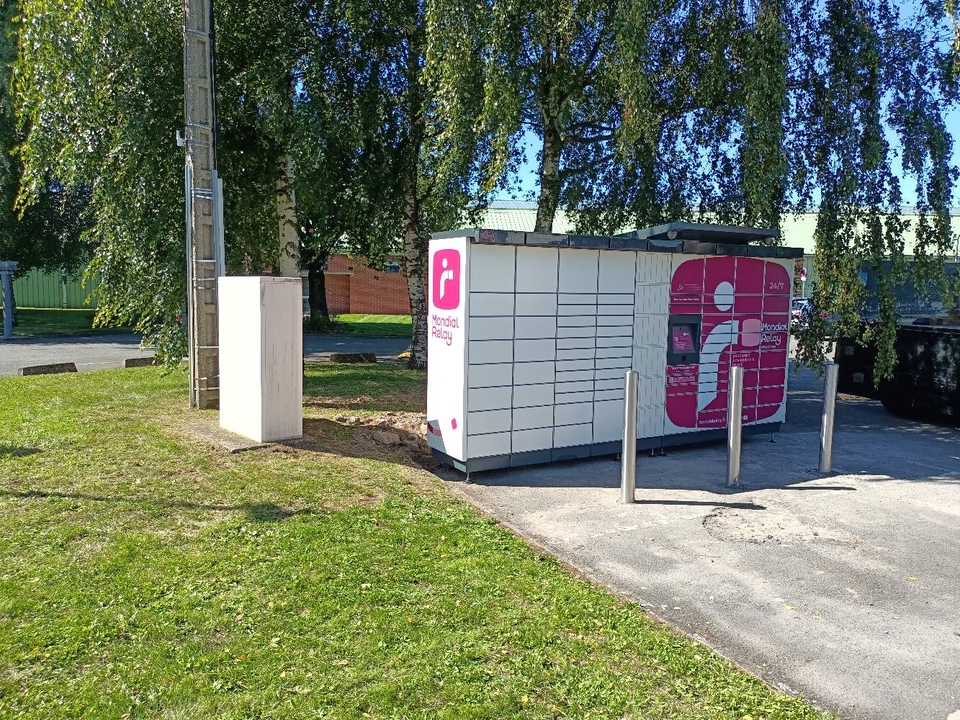 Locker 24/7 Stade Hidalgo 59510 Hem, 86 Rue des 3 Baudets, 59510 Hem