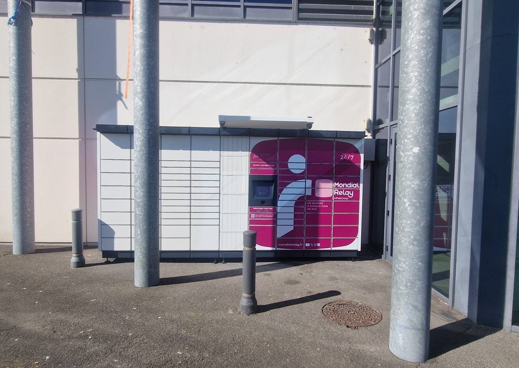 Locker 24/7 E.leclerc Orthez, 50 48 Route de Bayonne, 64300 Orthez