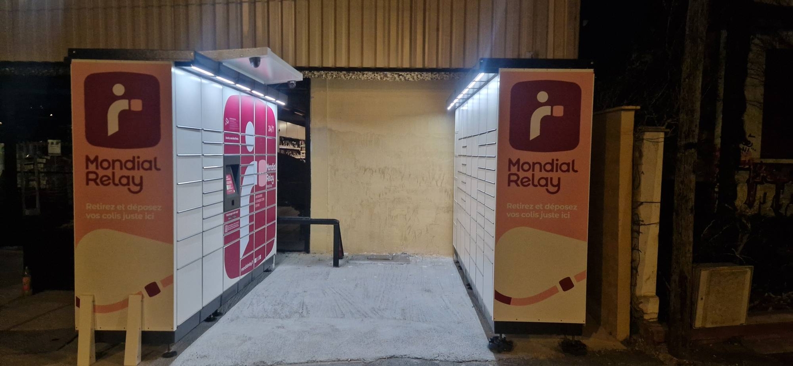 Locker 24/7 Halles Bon Marche Bayonne, 9 11 Avenue du Maréchal Juin, 64100 Bayonne