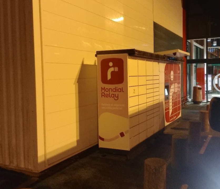 Locker 24/7 U Express 29610 Plouigneau, Avenue du Maréchal Leclerc, 29610 Plouigneau