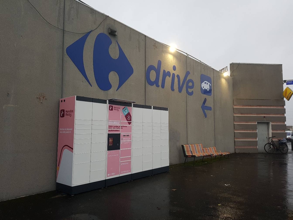 Locker 24/7 Carrefour Hypermarche ROMORANTIN, 164 164 Avenue de Villefranche, 41200 Romorantin-Lanthenay
