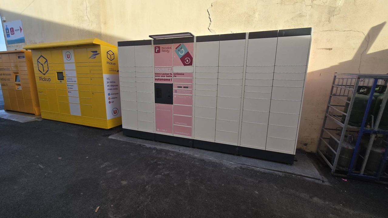 Locker 24/7 U Express, 3 3 Rue du Capitaine Martin, 35600 Redon