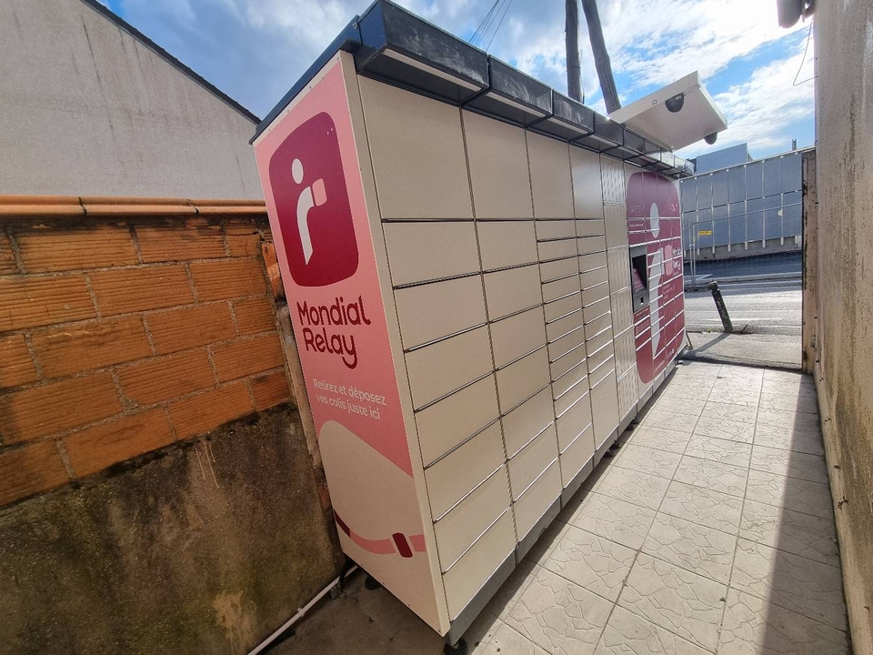 Locker 24/7 La Licorne Boissière 93100 Montreuil, 60 60 Rue des Saules Clouet, 93100 Montreuil