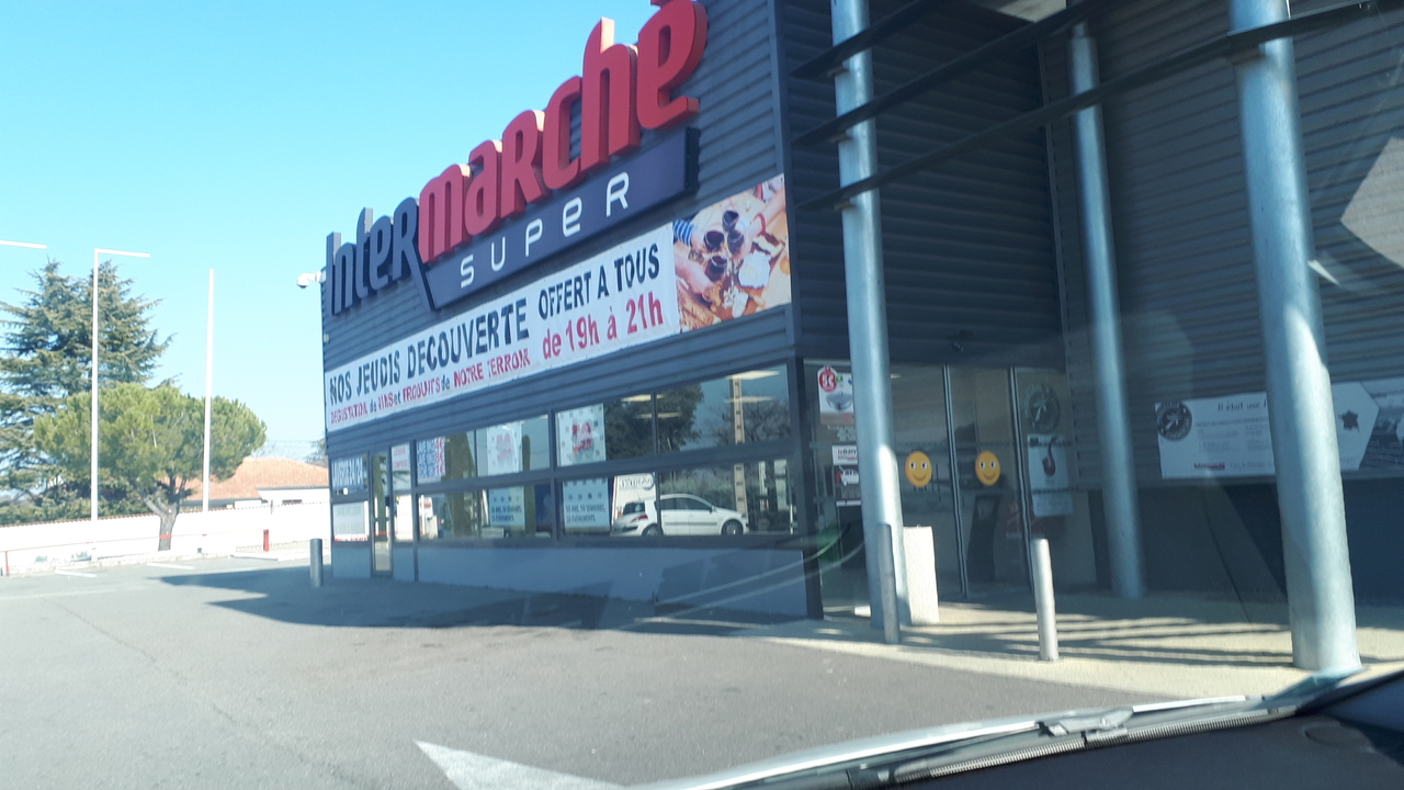 Intermarche, 71 Route d'Orange, 84600 Valréas