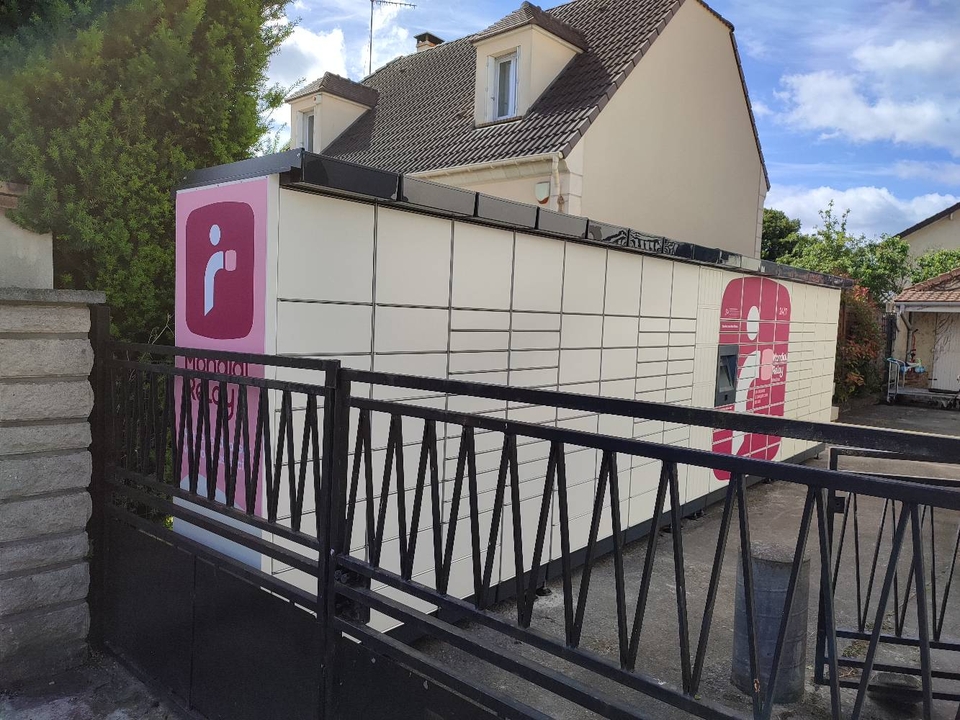 Locker 24/7 La Licorne 93600 Aulnay-sous-bois, 63 63 Rue Degeyter, 93600 Aulnay-sous-Bois