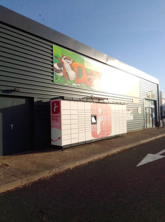 Locker 24/7 Defi'land, 17 17 bis Rue Henri Matisse, 63370 Lempdes