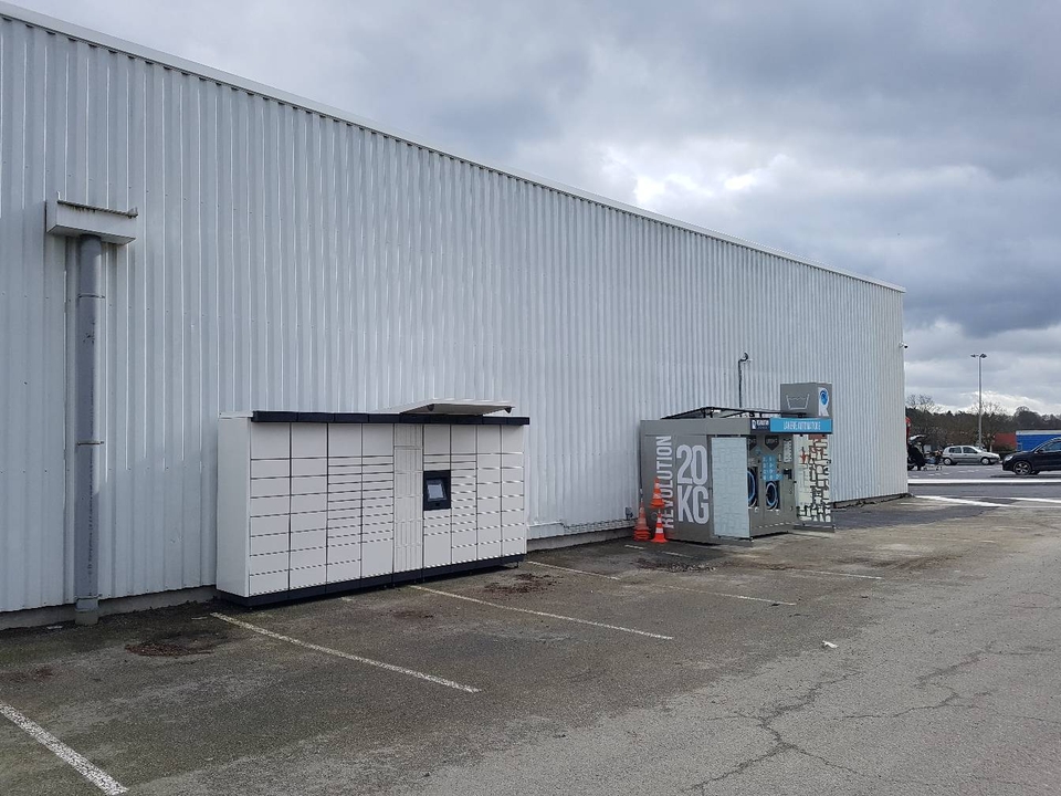 Locker 24/7 Intermarche Chatea, 30 30 Avenue des Sablonnières, 53200 Château-Gontier-sur-Mayenne