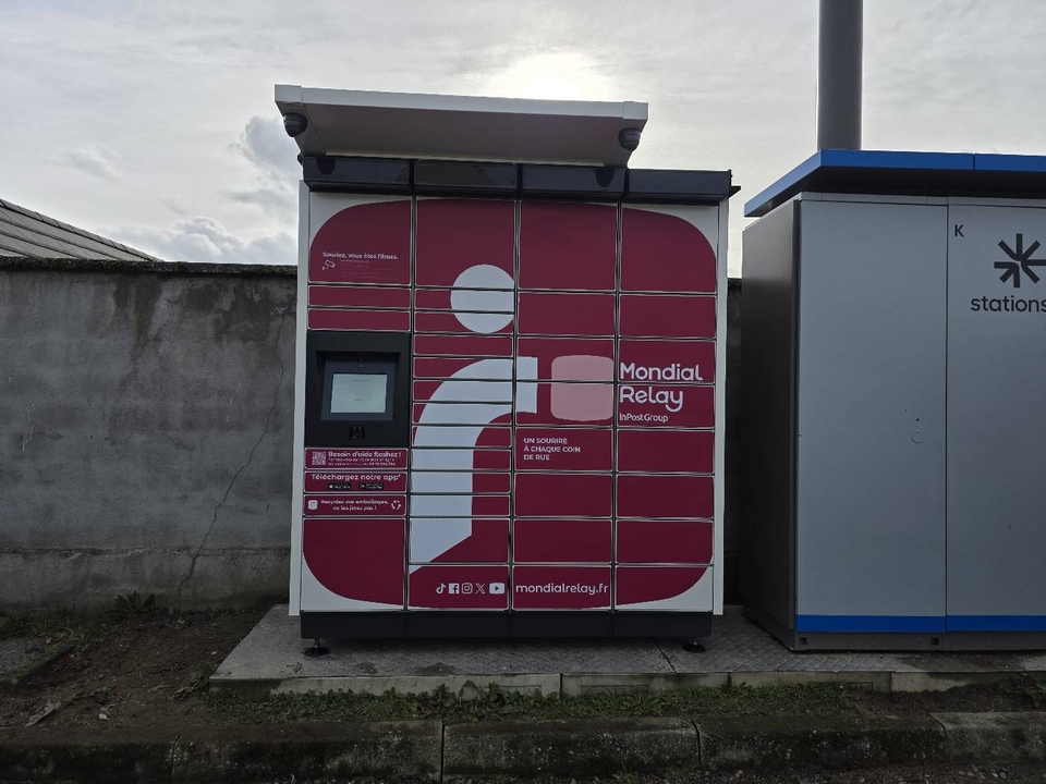 Locker 24/7 Station- E marché couvert, Route de Vichy, 03290 Dompierre-sur-Besbre