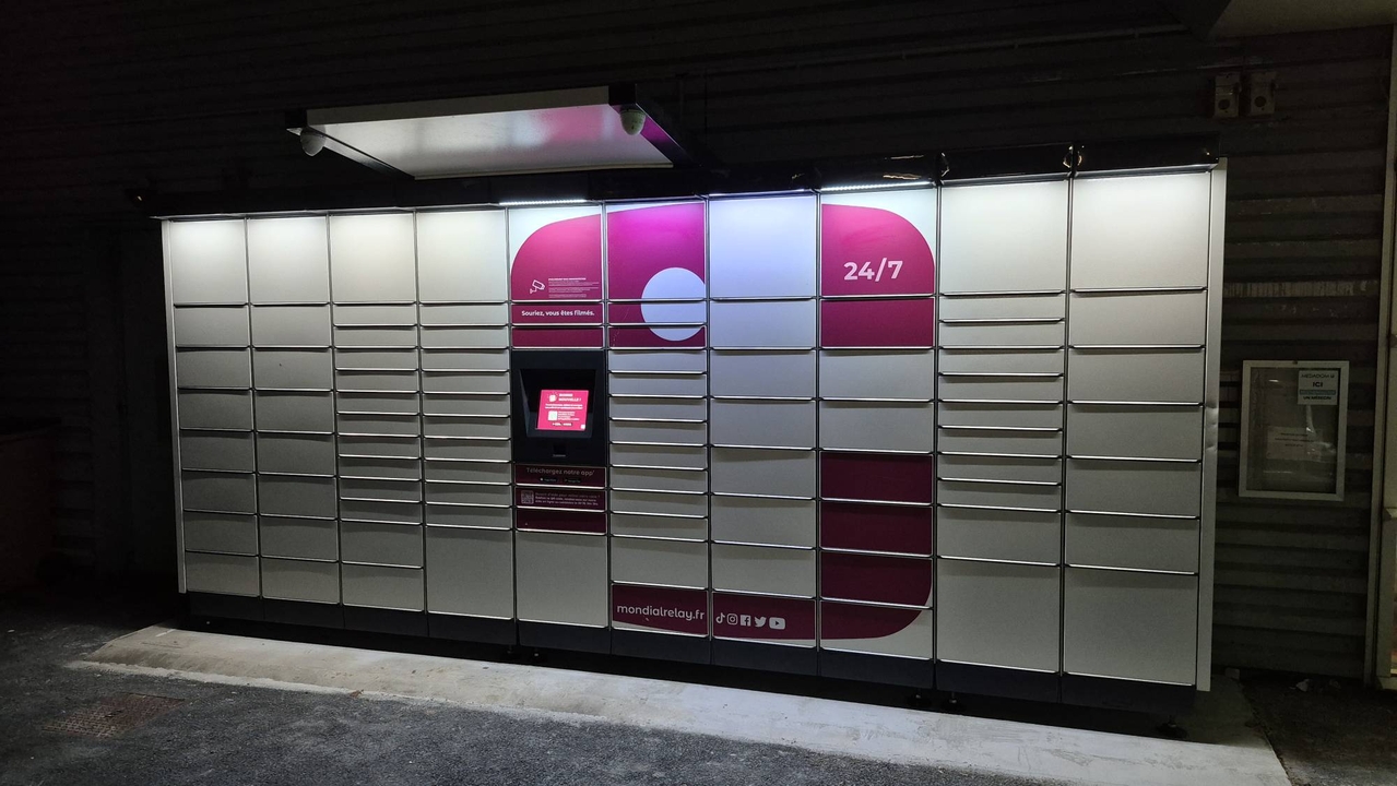 Locker 24/7 E.Leclerc 22500 Paimpol, 2 26 Rue Becot, 22500 Paimpol