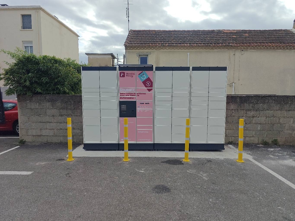 Locker 24/7 Centre Commercial, 493 41 Impasse Bonfils, 84200 Carpentras