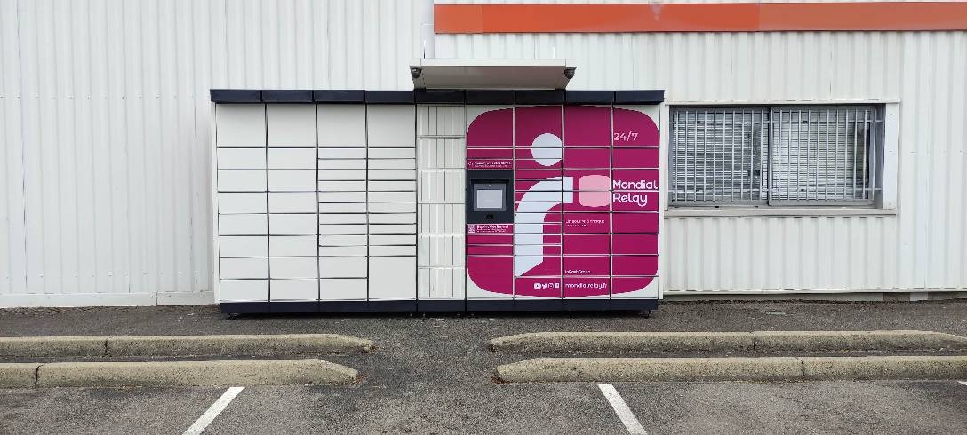 Locker 24/7 Bricomarche Brange, 540 540 Route de Dijon, 71500 Branges