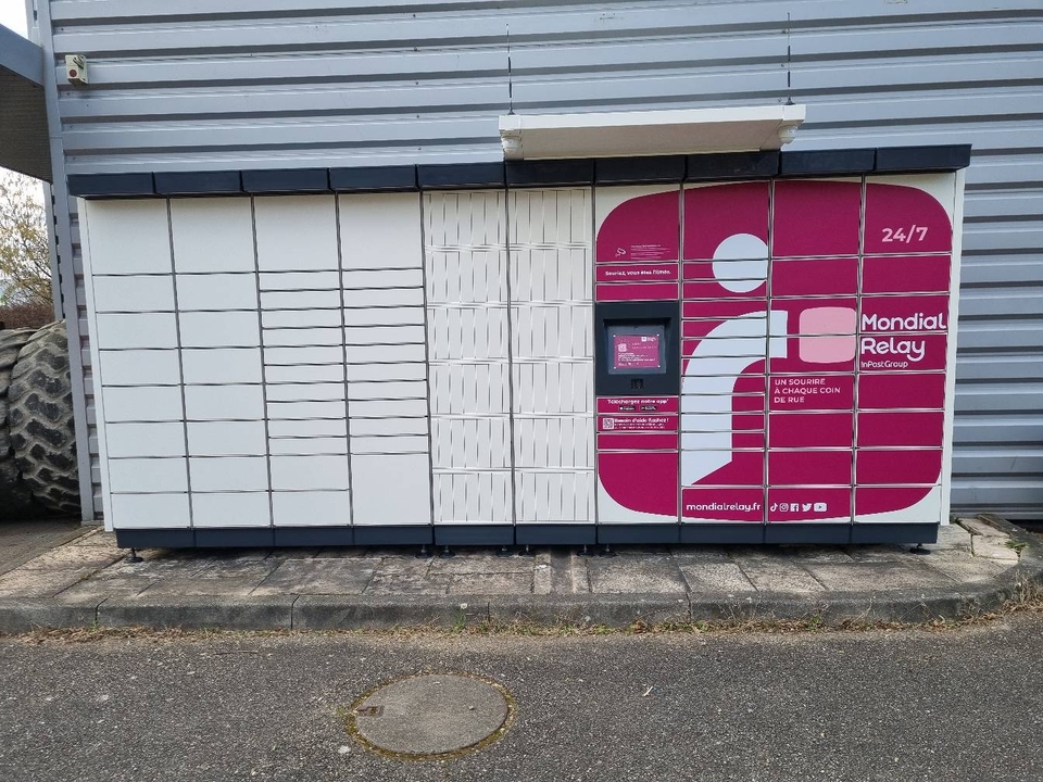 Locker 24/7 Immanis Crossfit Ostwald, 13 15a Rue Pierre et Marie Curie, 67540 Ostwald