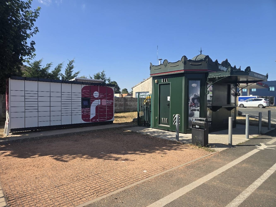 Locker 24/7 Intermarché, 14 14 Avenue du Général de Gaulle, 28310 Janville-en-Beauce