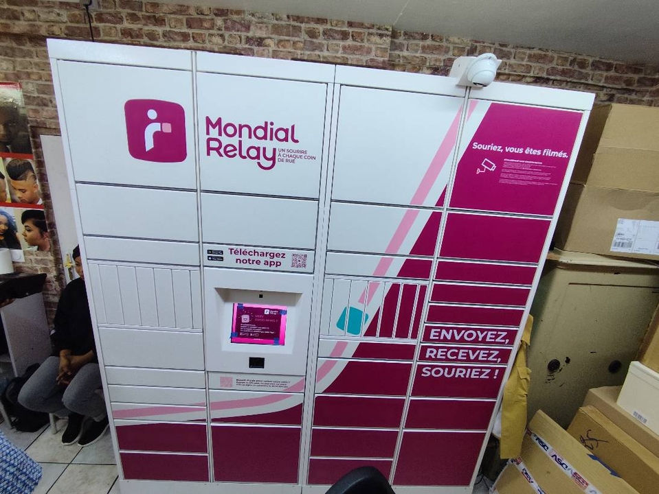 Locker Wal-kem 75018 Paris, 19 21 Rue de Sofia, 75018 Paris