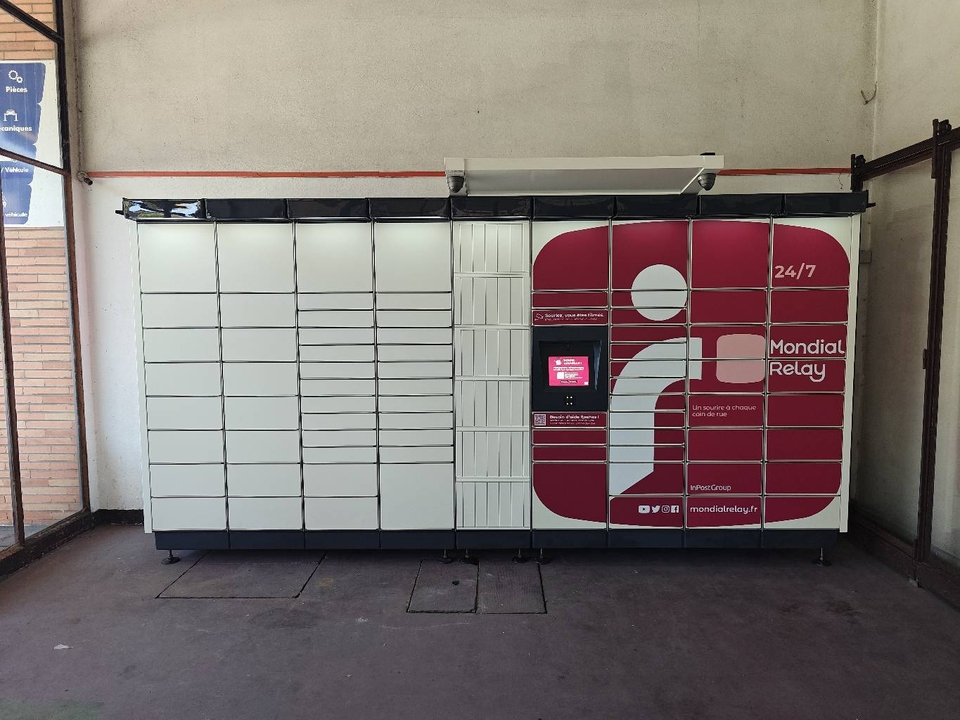 Locker 24/7 Station Total Carmausines Carmaux, 97 99 Avenue Albert Thomas, 81400 Carmaux