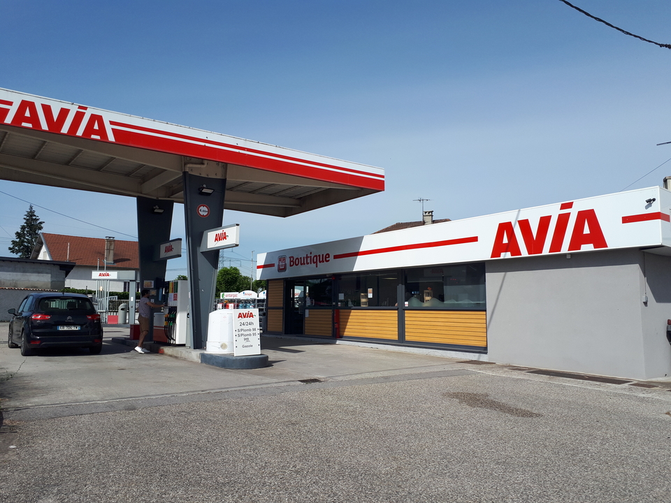 Station Avia, 38 Route de la Bourbre, 38290 Satolas-et-Bonce