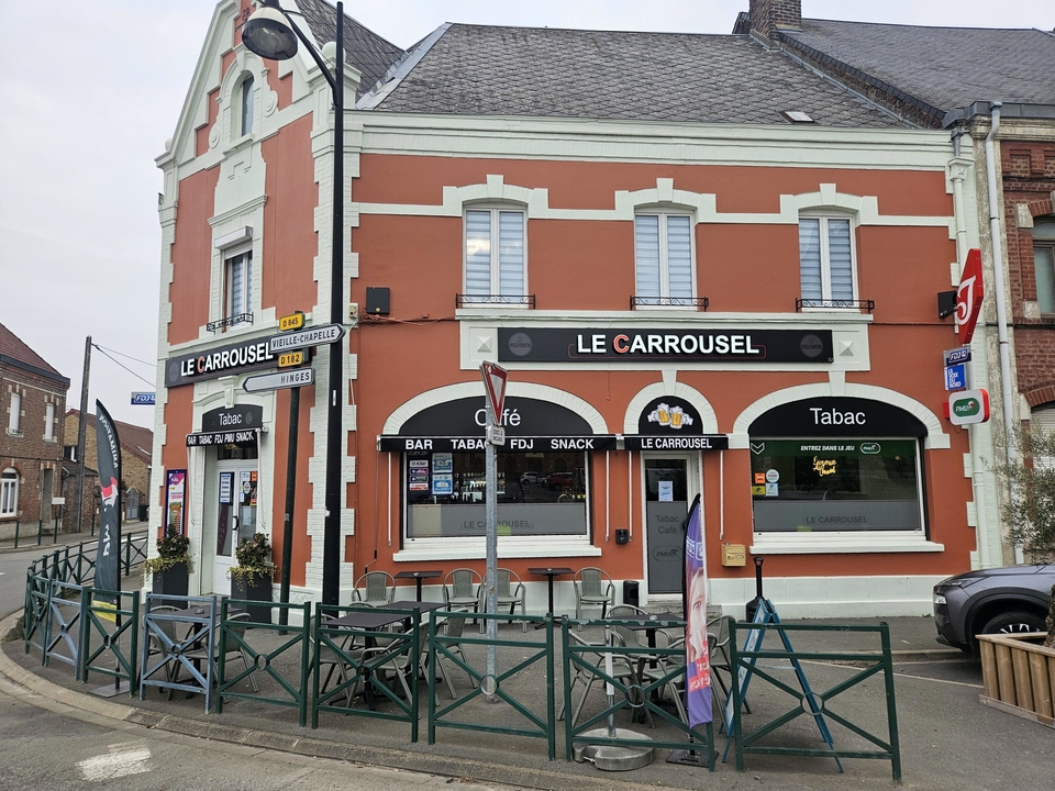 Le Carrousel, 5 Rue du 11 Novembre, 62400 Locon