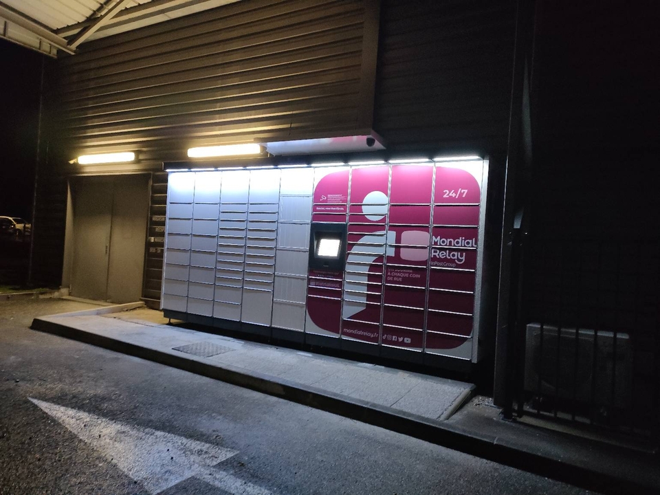 Locker 24/7 Sport 2000 Langon, 9 Boulevard Pierre Lagorce, 33210 Langon