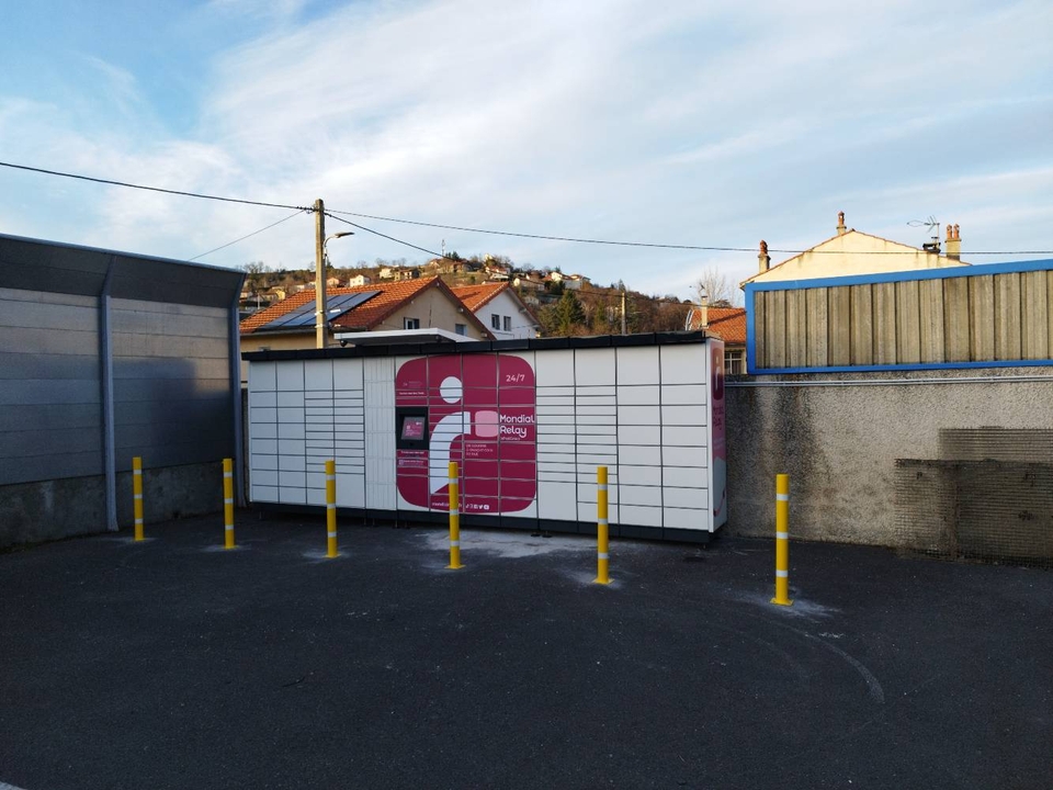 Locker 24/7 Station Avia le Puy en Velay, 31 31 Boulevard Maréchal Joffre, 43000 Le Puy-en-Velay