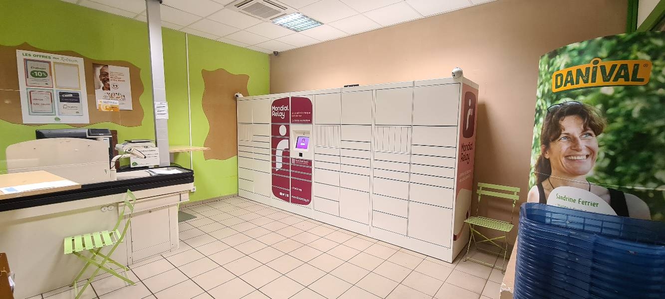 LOCKER Les Nouveaux Robinson M, 5 5 Rue Théophile Gautier, 92120 Montrouge